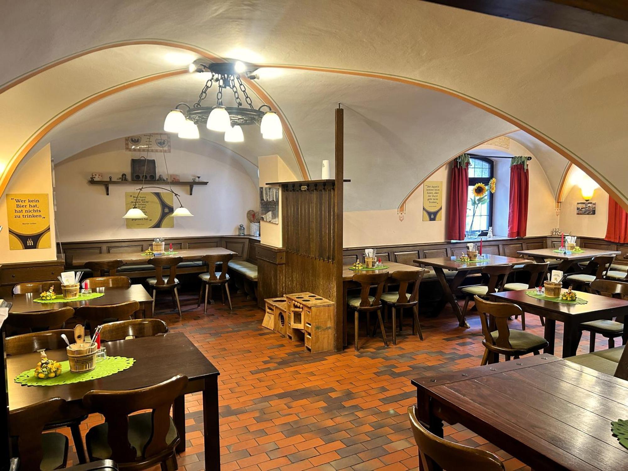 Brauereigasthof Zur Muenz Seit 1586 Günzburg Esterno foto